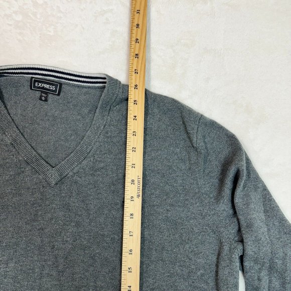 Express Men's XL Sweater Grey Solid Cotton V-Neck Top Long Sleeve Pullover - Picture 10 of 12